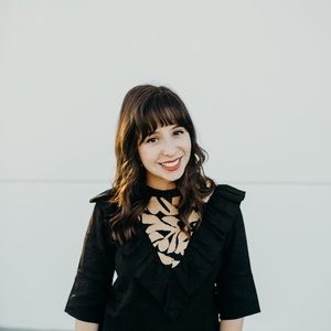 Meet your Posher, Paola